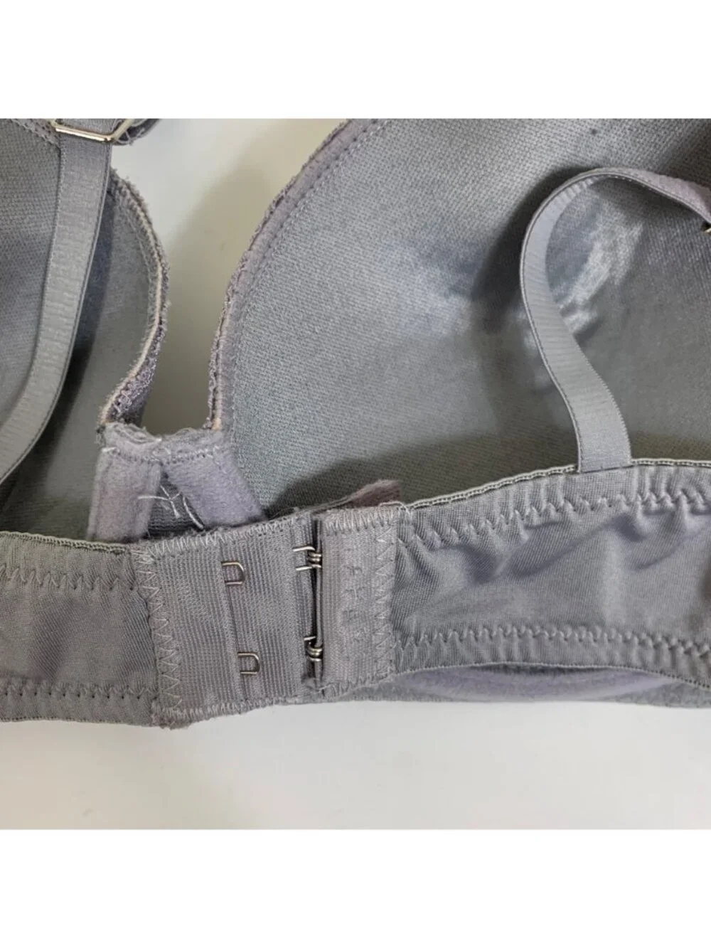 Tahari Push Up T-Shirt Bra 36B Dove Gray Padded Underwire Everyday Minimalist